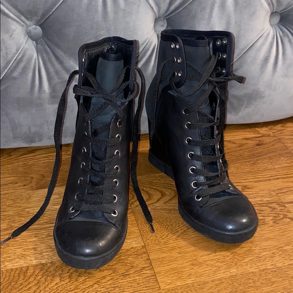 See By Chloe women’s wedge booties - Picture 2 of 7